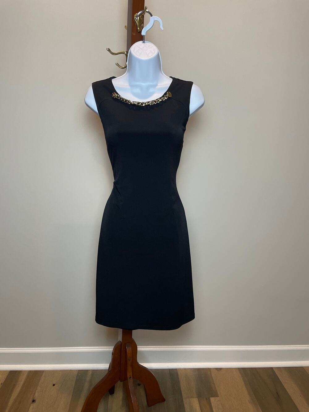 Calvin Klein Sheath Dress Size S Black Sleeveless Gold Chain Neckline Lined